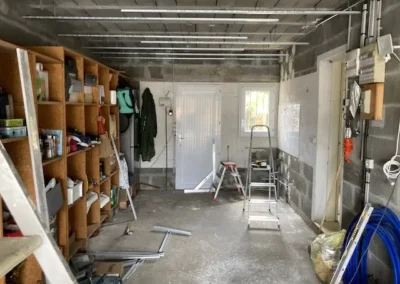 Travaux réalisés à Angers : isolation du garage, rénovation de la cuisine et de la buanderie – AVO Rénovation