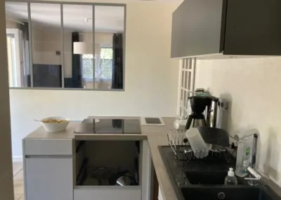 Travaux réalisés à Angers : isolation du garage, rénovation de la cuisine et de la buanderie – AVO Rénovation