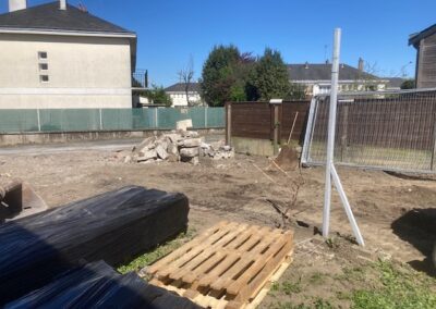 AVO Rénovation - maçonnerie, démolition dépendance, création mur, escalier, cloture et portail angers - 2