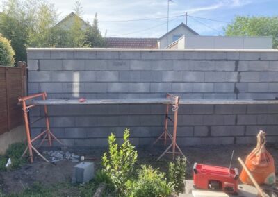 AVO Rénovation - maçonnerie, démolition dépendance, création mur, escalier, cloture et portail angers - 8