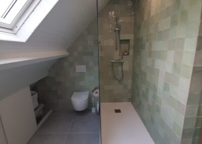 AVO Rénovation - rénovation complète de salle de bain étage au plessis macé - plomberie et dépannage - 10