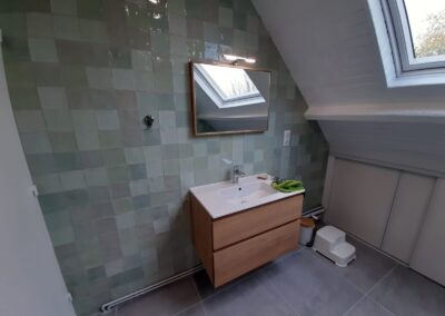 AVO Rénovation - rénovation complète de salle de bain étage au plessis macé - plomberie et dépannage - 2
