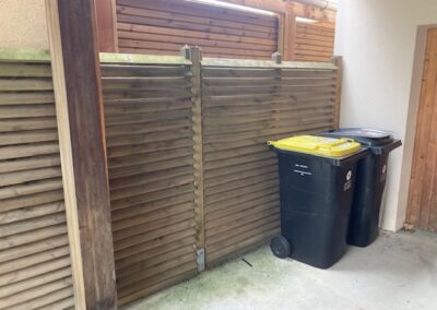 AVO Rénovation - isolation d un garage aux Ponts de cé - maçonnerie surbots - menuiserie porte fenêtre bardage