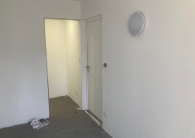 isolation, placo, électricité, réhaussement chape, parquet et peinture